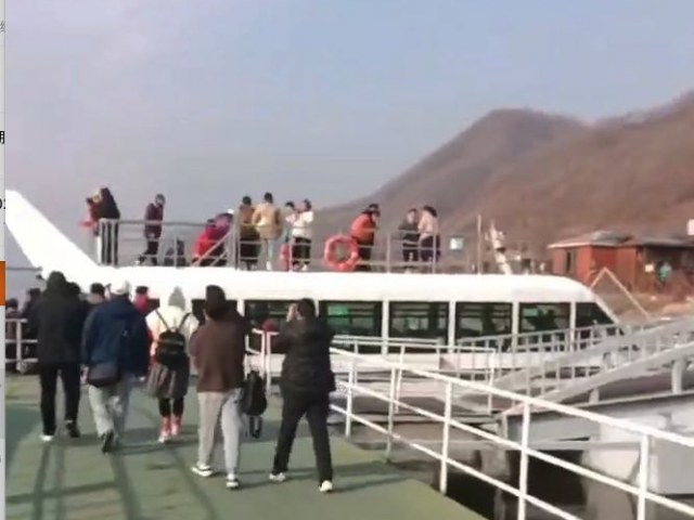 丹东鸭绿江江葬